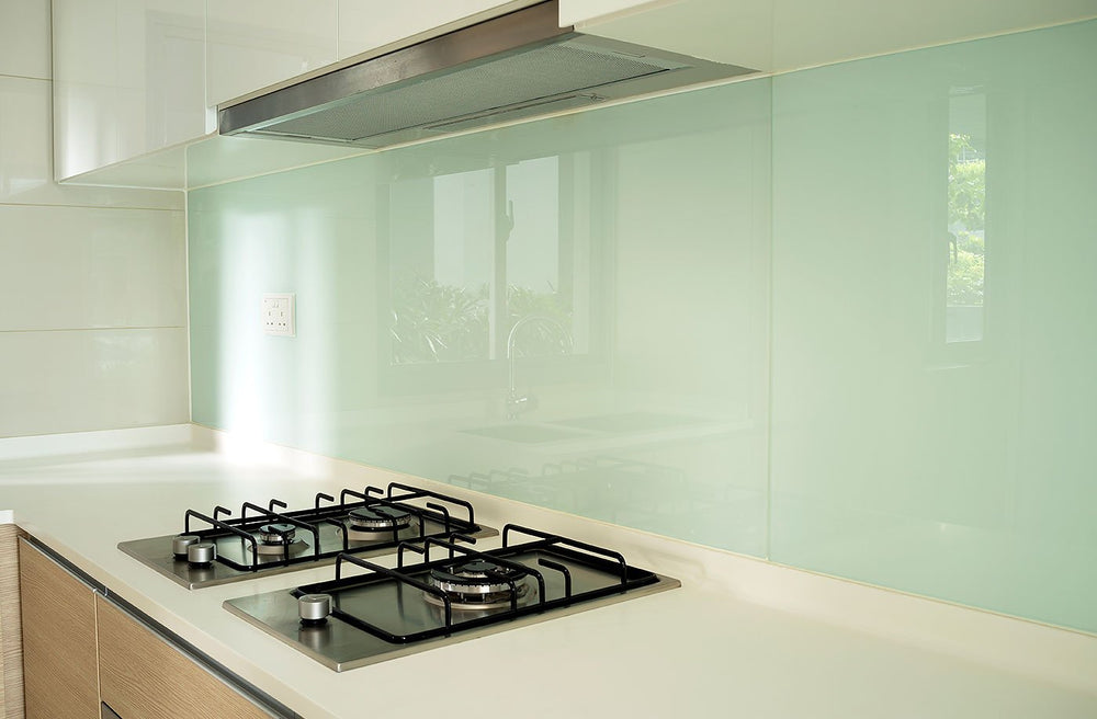 The Art of Transparency: Incorporating Clear Glass Splashbacks in Your Kitchen
