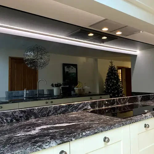 Mirror Glass Splashbacks: Should You Choose Toughened Or Safety-Backed Glass?