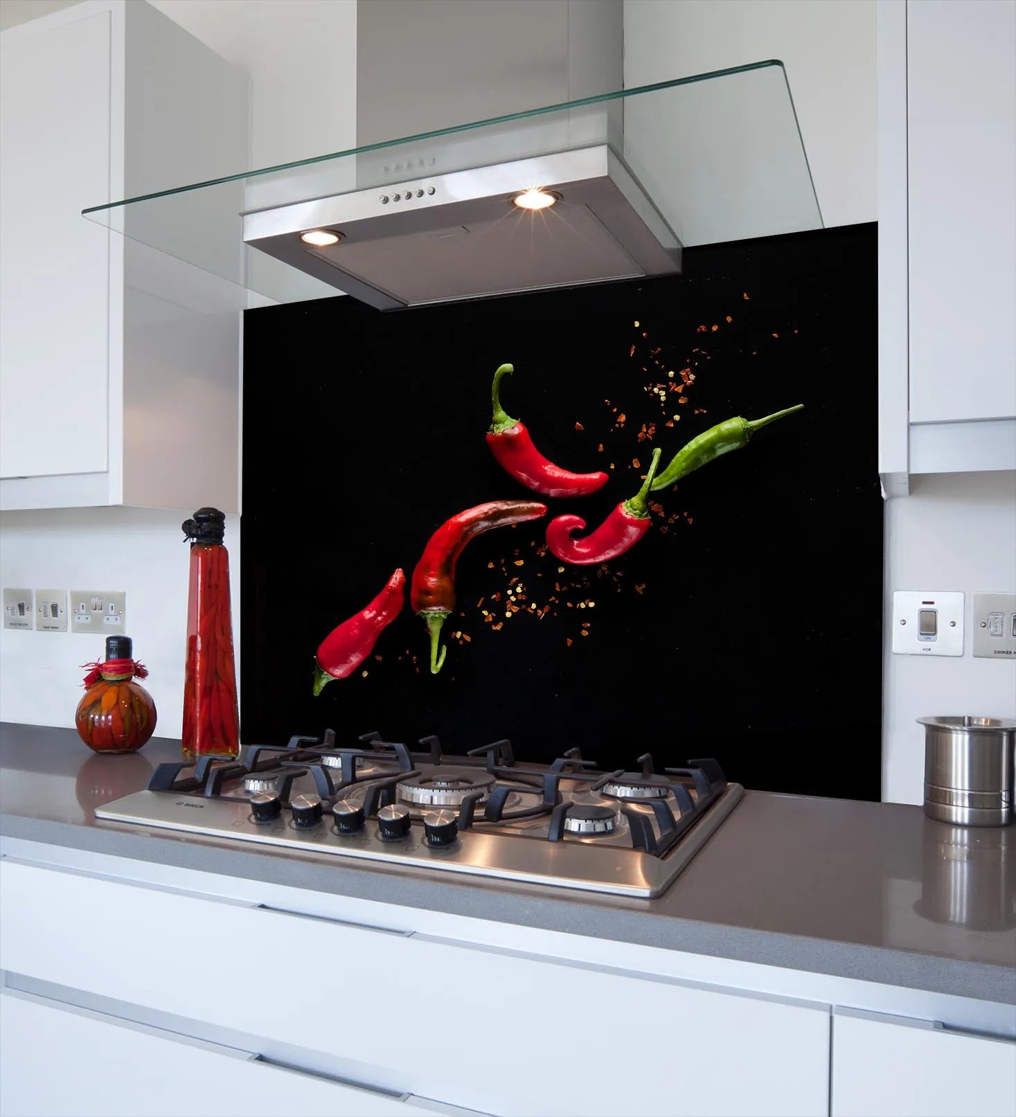 Red Chillies Glass Splashback
