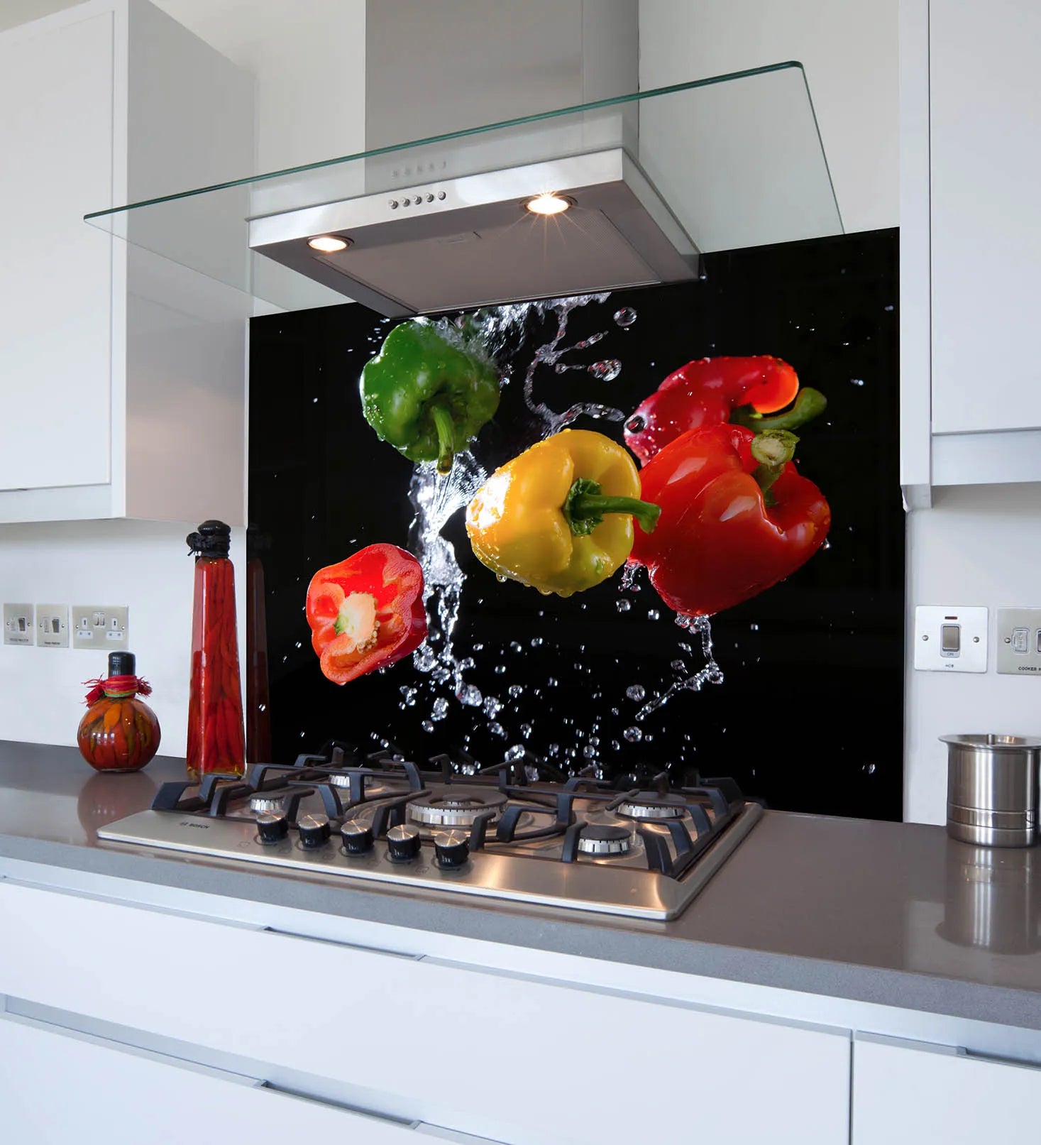 Coloured Peppers Glass Splashback
