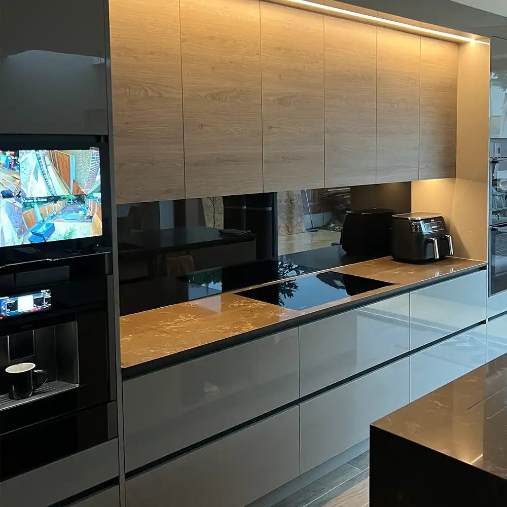 Colour Glass Splashback